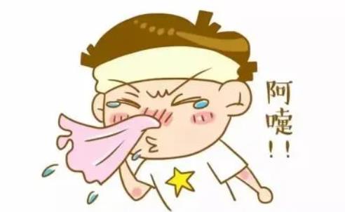 連打三個噴嚏代表什么，有人在念叨你是一種民間說法