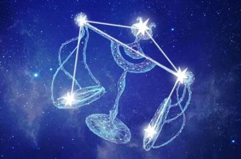 哪個星座老考100分，天蝎座的人天生心機深.智商高