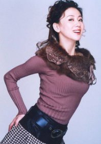 湯加麗是干什么的，內地女演員兼模特兒