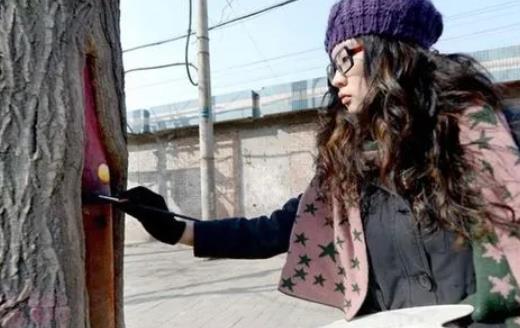 女生叫你樹洞什么意思，把你當成垃圾桶一樣的傾聽對象了