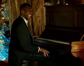 綠皮書里的雪利博士是同性戀嗎,為什么要偷帽子