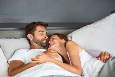 男人不碰自己妻子有幾個(gè)原因,外面有情人的機(jī)率很大