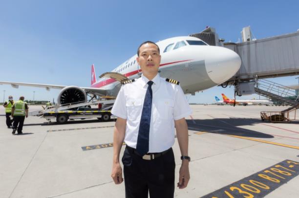 劉傳健為什么不飛了，早在2018年11月16日就重返藍天了