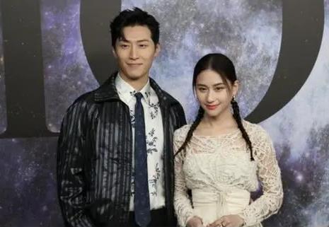 竇驍何超蓮分手原因,近期二人公開發布親密照片辟謠