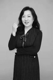 白曉卉幾個孩子，醫(yī)學(xué)檢驗專家去世后留下2個孩子