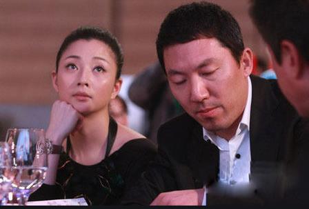 殷桃的三任丈夫是誰，她和唯一的丈夫沈俊成早已離婚