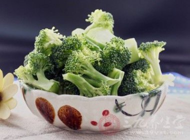 西蘭花變黃了還能吃嗎，有蟲卵是真的嗎