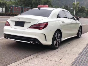 cla200奔馳多少錢，為什么有大標和小標