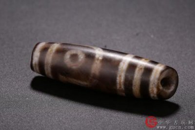 天珠是什么材質(zhì)的才是真的天珠，瑪瑙玉髓石材質(zhì)