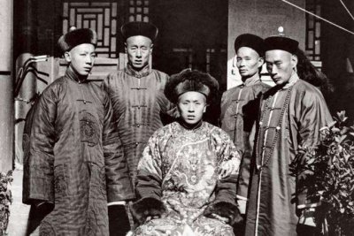 溥儀為什么不能生育，在宮中受到啟蒙教育后失去了生育能力