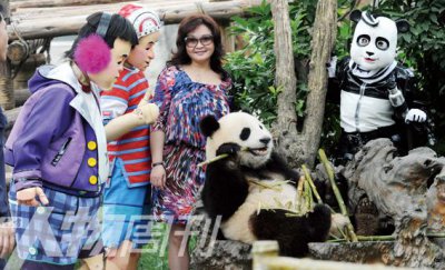 楊紅櫻一共活了多少歲，現年60歲.身體狀態良好