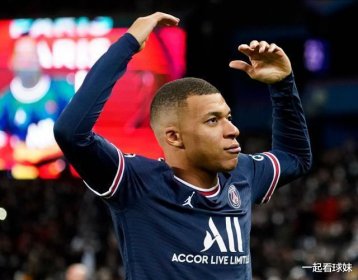 姆巴佩為什么碎了一個蛋,因為步子太大扯著了蛋