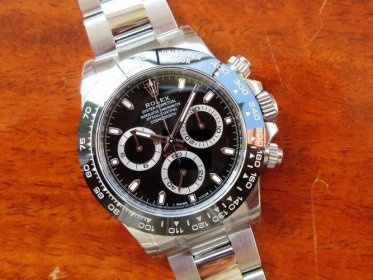 哪里可以回收手表,一般的典當行和鐘表行都回收名表