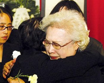 秦怡的第三任丈夫是誰，二個前夫分別是陳天國和金焰