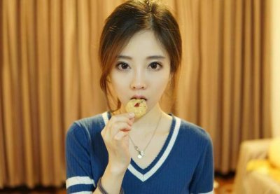 馮提莫為什么封禁,盲目跳槽導致熱度下降