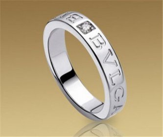 白金現(xiàn)在多少錢一克,每克價(jià)格在200至250元之間